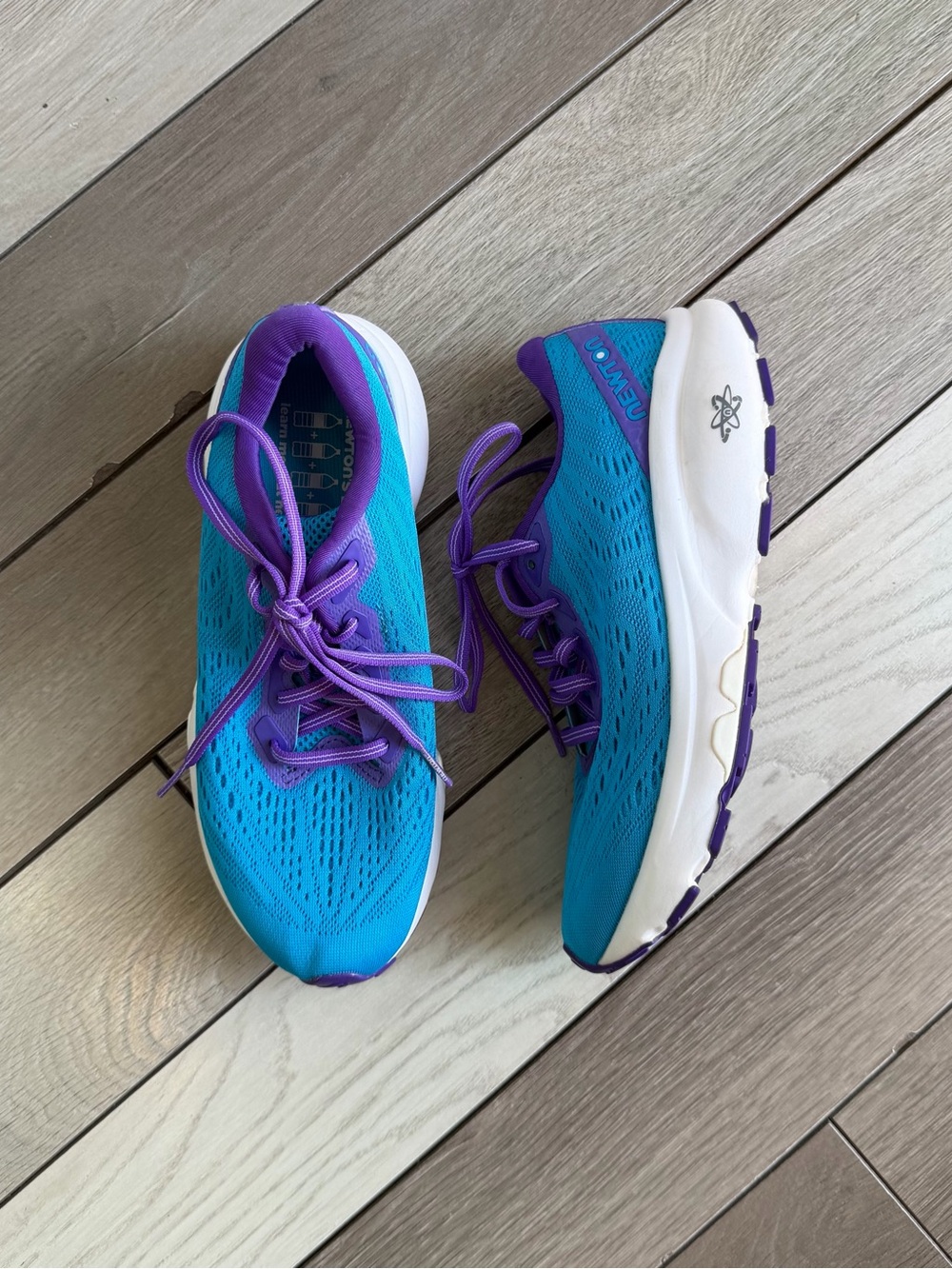 Newton Women's Isaac running shoes in the azure colorway.